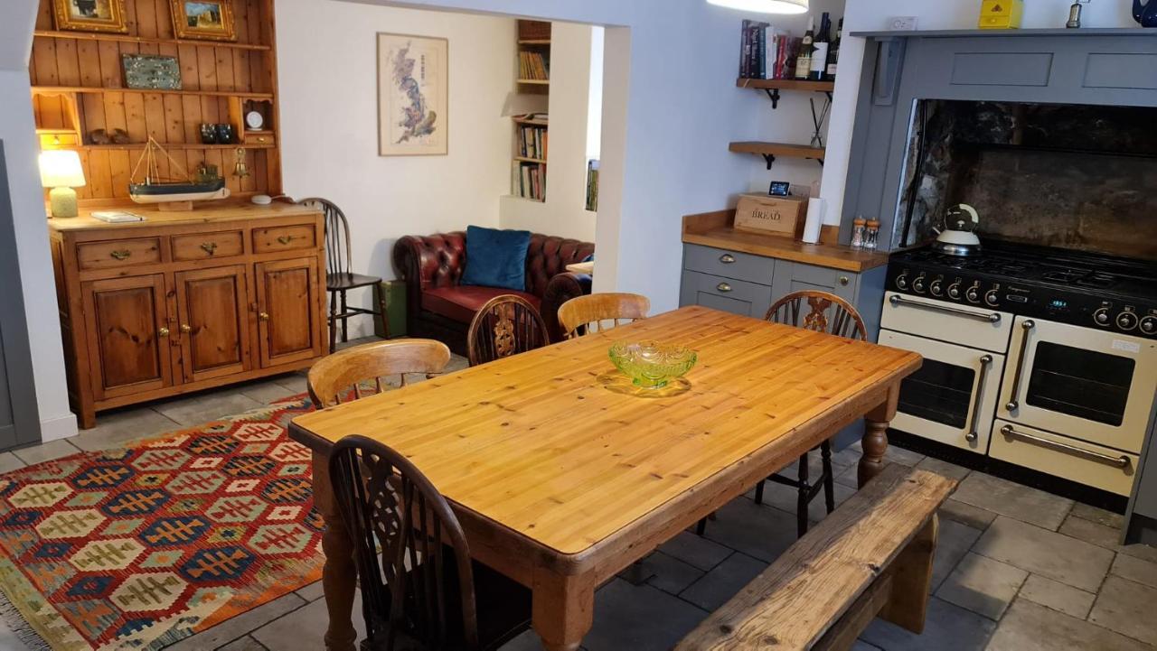 Blue Ensign Cottage 韦茅斯 外观 照片